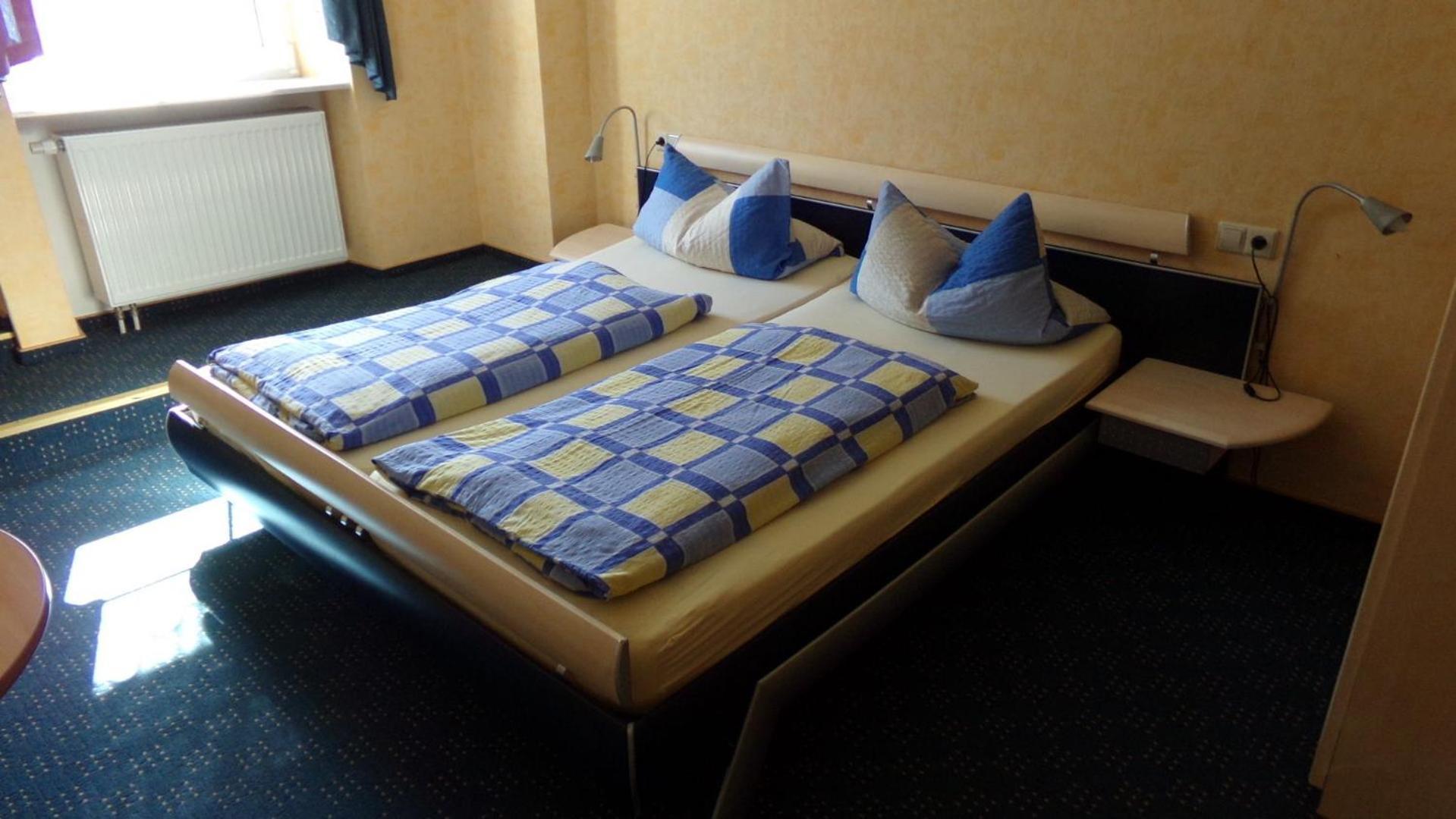 Zum Weingutsmuseum Hotel Кохем Екстериор снимка